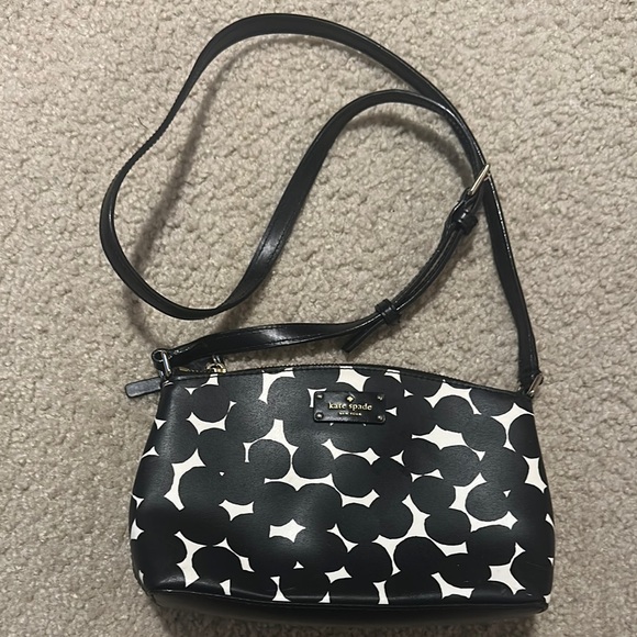 kate spade Handbags - Kate Spade grove street Millie crossbody bag